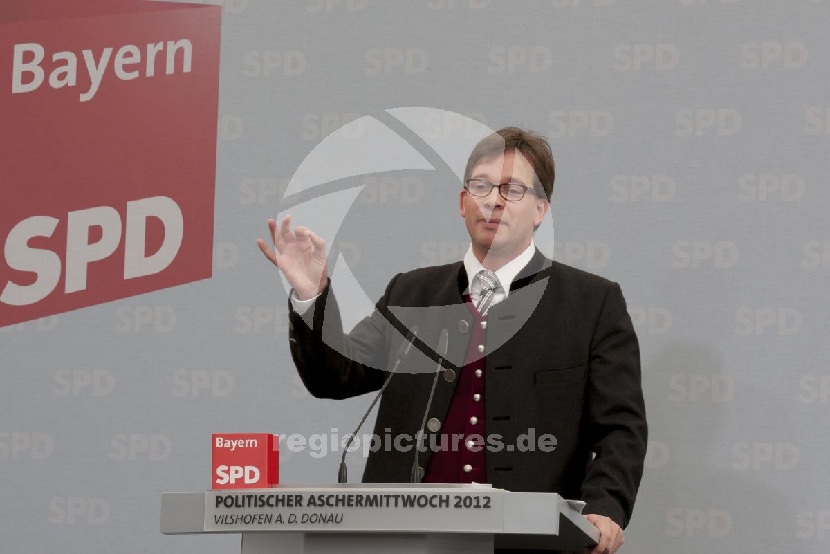 Preview 20120222-ms-009.jpg